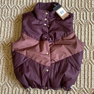 Brand new TNF retro vest